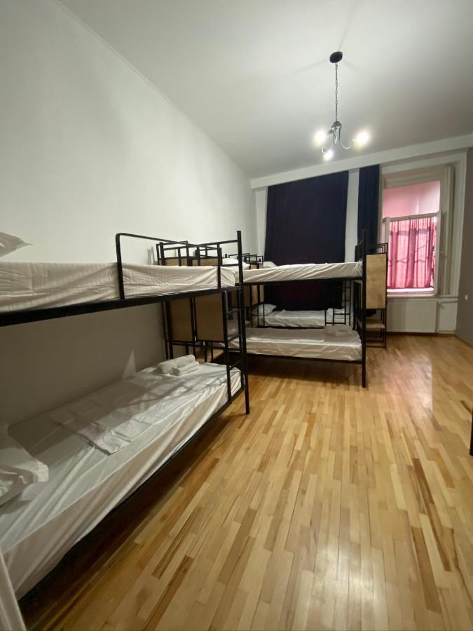 Red Door Apartment Tbilisi ภายนอก รูปภาพ