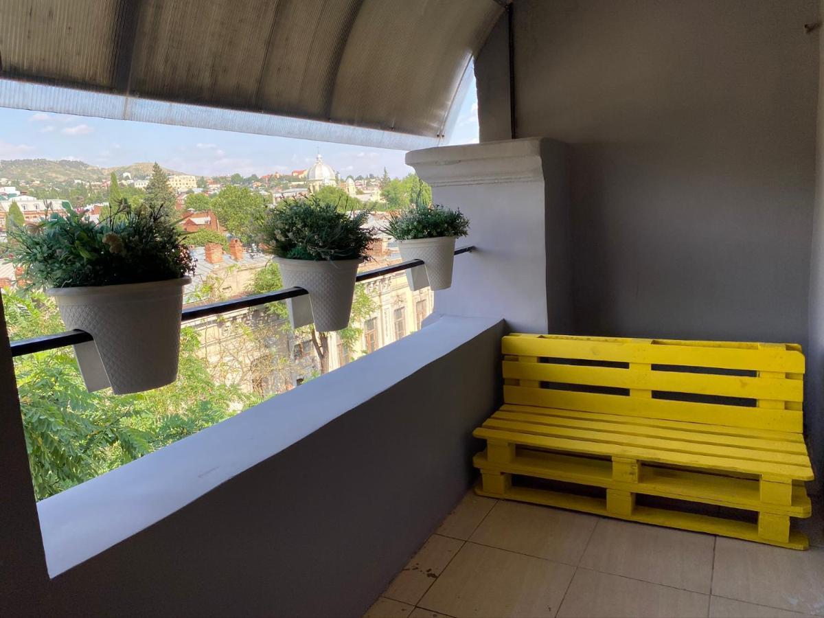 Red Door Apartment Tbilisi ภายนอก รูปภาพ