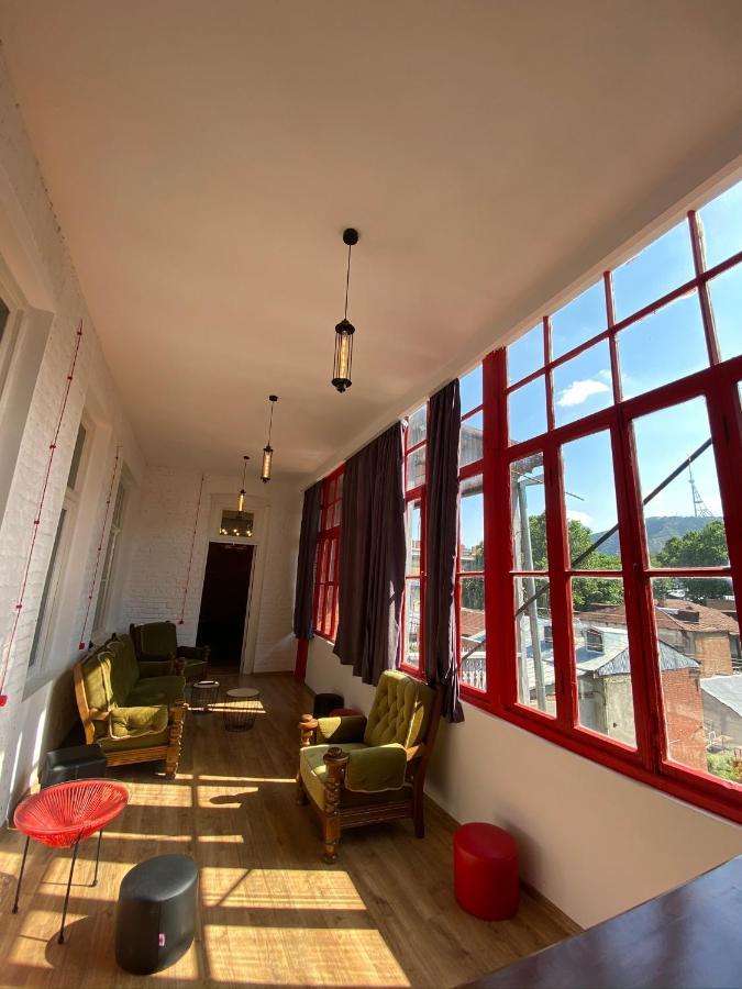 Red Door Apartment Tbilisi ภายนอก รูปภาพ