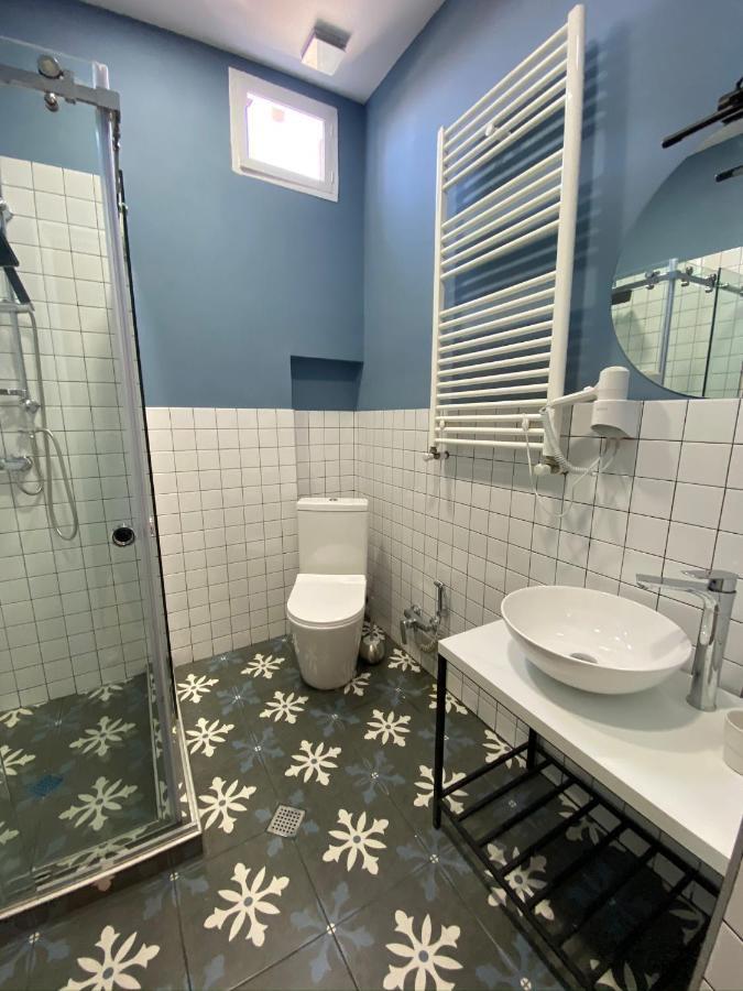 Red Door Apartment Tbilisi ภายนอก รูปภาพ