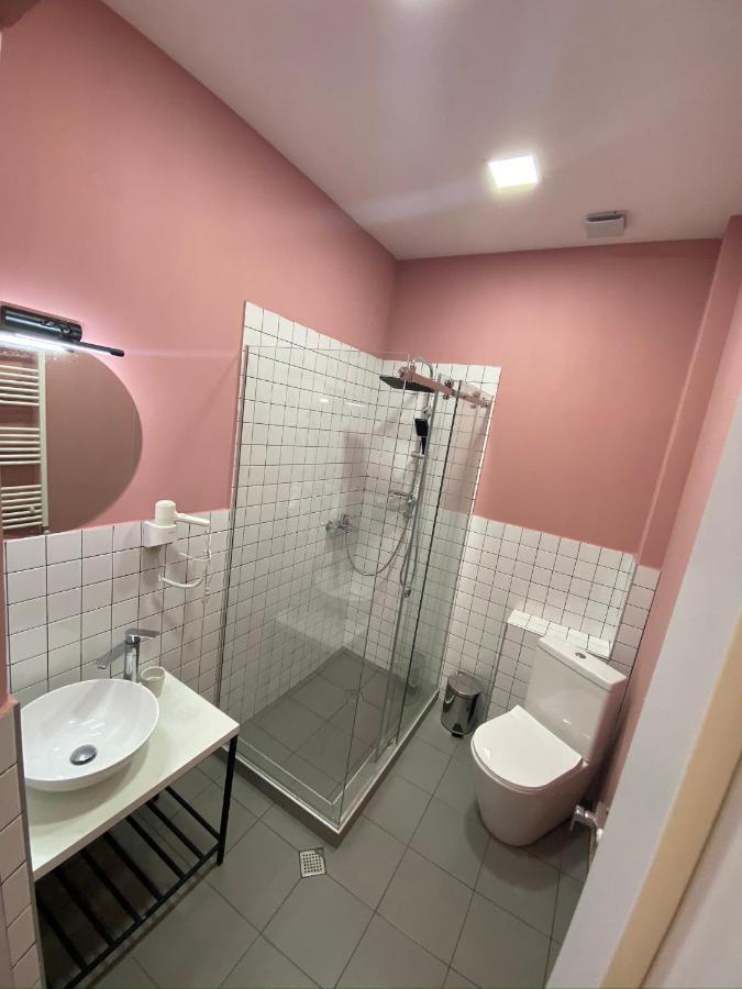 Red Door Apartment Tbilisi ภายนอก รูปภาพ