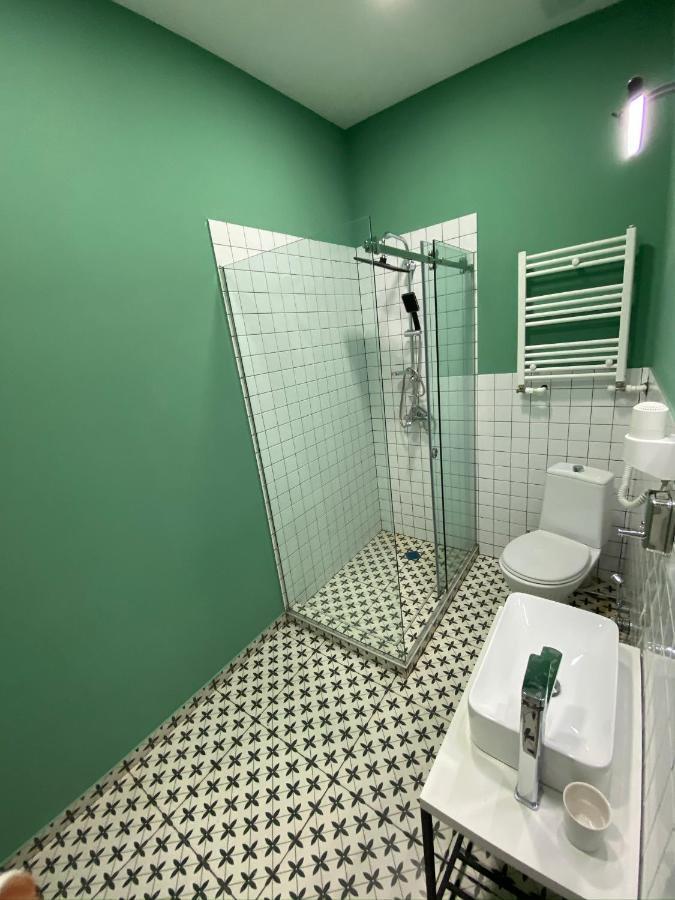 Red Door Apartment Tbilisi ภายนอก รูปภาพ