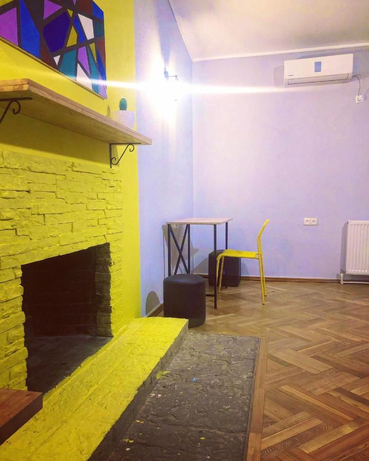 Red Door Apartment Tbilisi ภายนอก รูปภาพ